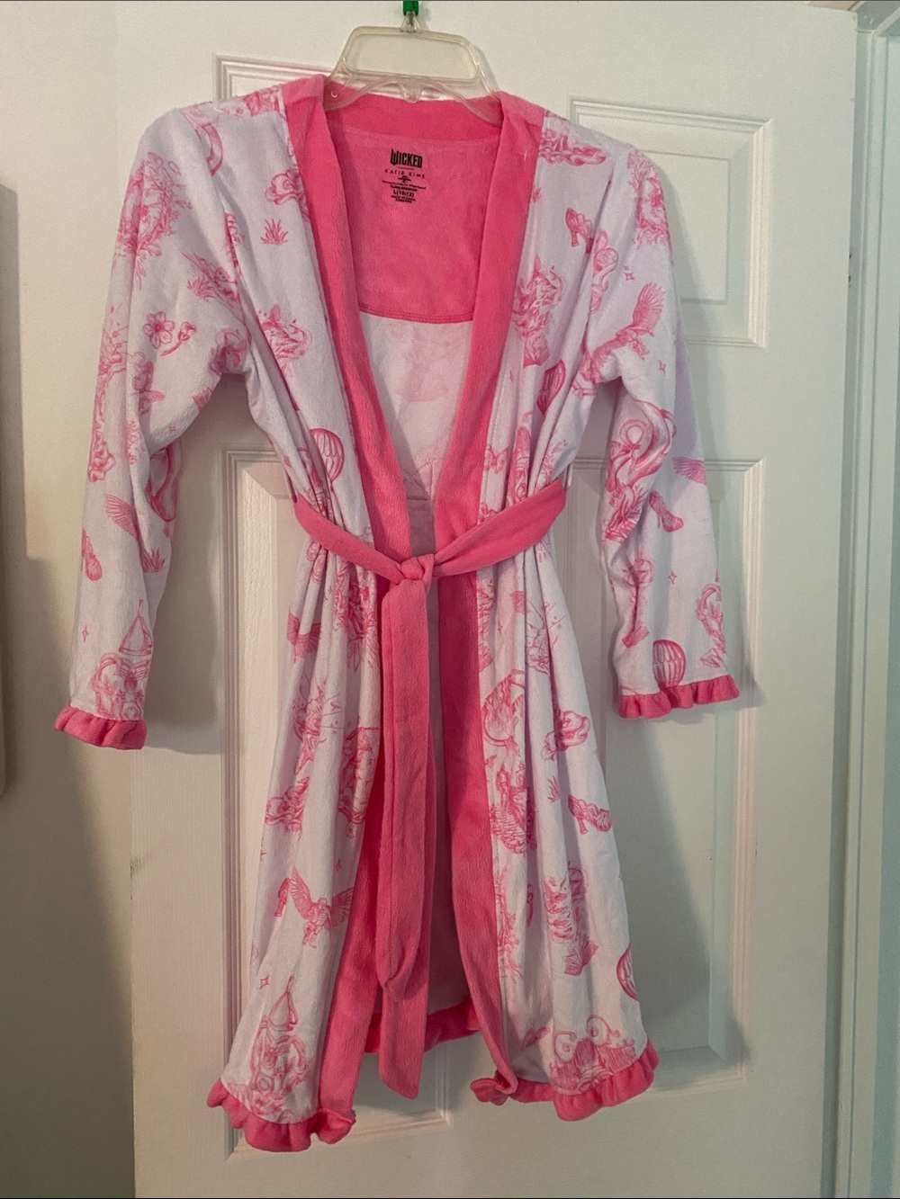 Wicked Girls' Pink & White Plush Robe with Belt